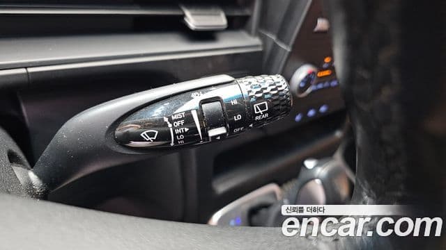 Hyundai Staria 2021 — ფოტო 16/20