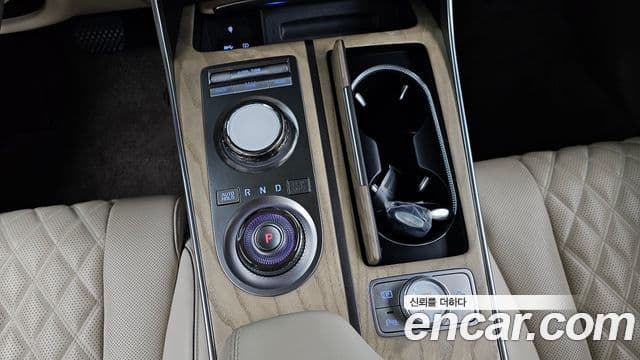 Genesis GV80 2023 — ფოტო 10/41
