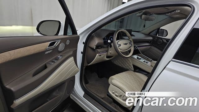 Genesis GV80 2023 — ფოტო 15/41