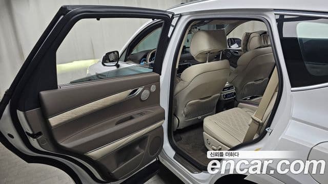 Genesis GV80 2023 — ფოტო 29/41