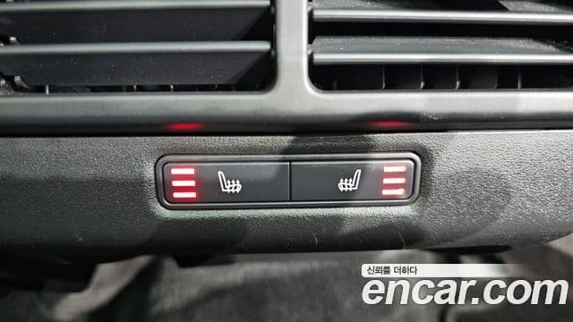 Land Rover Range Rover Evoque 2019 — Фото 20/20