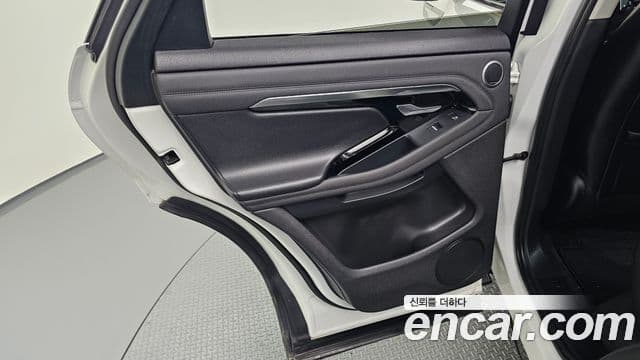 Land Rover Range Rover Evoque 2019 — Şəkil 11/31