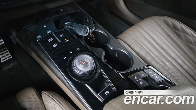 Kia K8 2021 — ფოტო 9/20