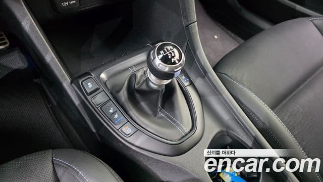 Hyundai Veloster 2019 — Şəkil 9/20