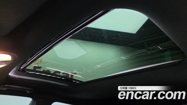 Hyundai Veloster 2019 — Şəkil 16/20