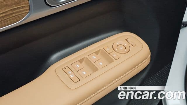 Hyundai Santa Fe 2026 — Şəkil 23/34