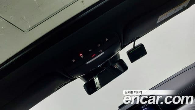 Mercedes-Benz AMG GT 2025 — Şəkil 17/18