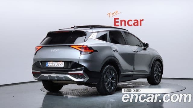 Kia Sportage 2023 — фото 2 из 20