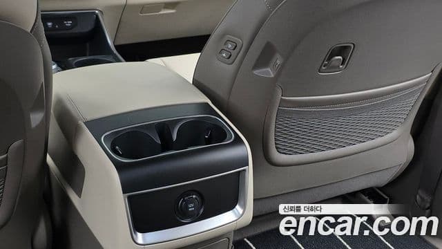 Kia Carnival 2026 — ფოტო 18/20