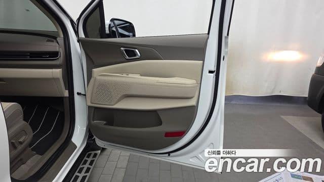 Kia Carnival 2026 — Photo 23/32