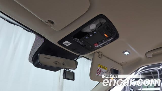 Kia Carnival 2026 — Photo 17/32