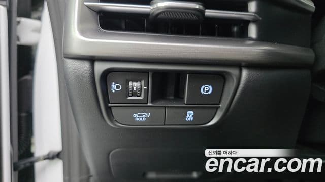 Hyundai Grandeur 2023 — Фото 12/20
