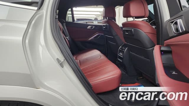 BMW X6 2021 — ფოტო 12/20