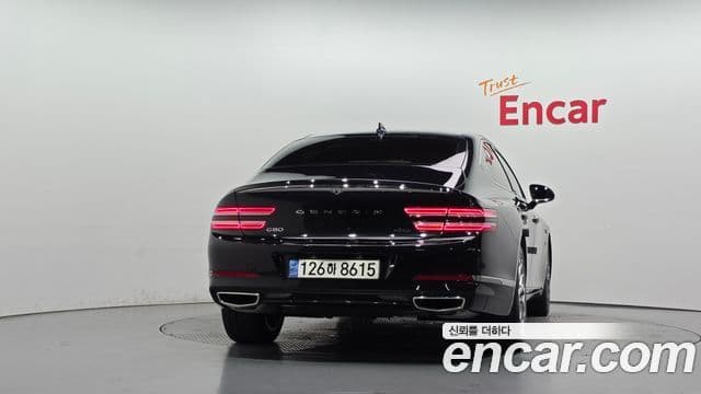 Genesis G80 2022 — Şəkil 12/32
