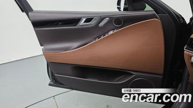 Genesis G80 2022 — Şəkil 19/32
