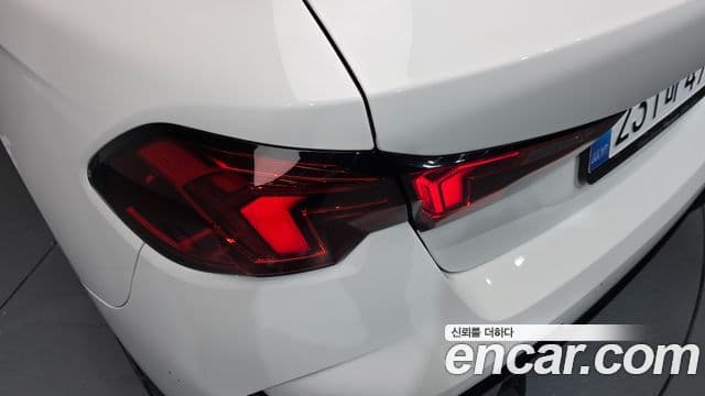 BMW 1 Series 2025 — Photo 23/34