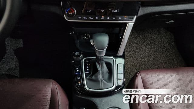 Kia Seltos 2021 — ფოტო 9/20