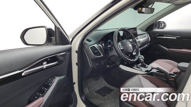 Kia Seltos 2021 — ფოტო 10/20
