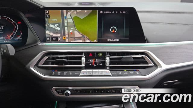 BMW X7 2022 — Фото 13/20