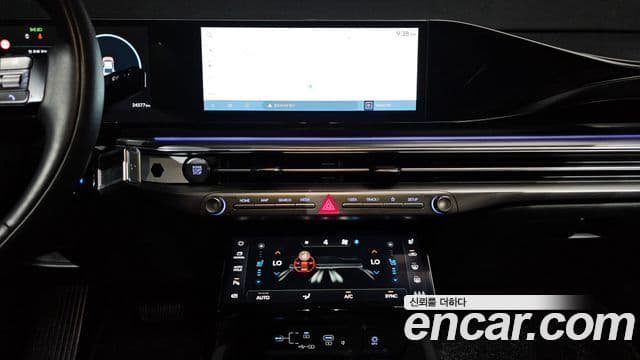 Hyundai Grandeur 2022 — ფოტო 14/20