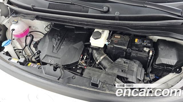 Hyundai Staria 2025 — ფოტო 6/20