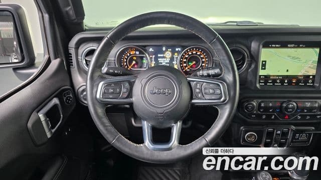 Jeep Wrangler 2019 — ფოტო 34/34