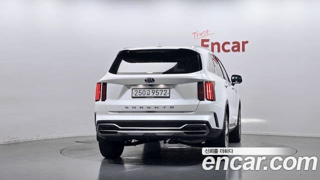 Kia Sorento 2020 — ფოტო 3/20