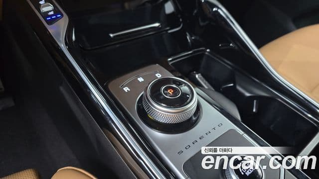 Kia Sorento 2020 — ფოტო 8/20