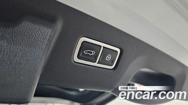 Kia Sorento 2020 — ფოტო 17/20