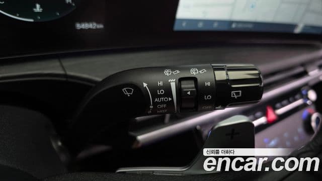 Hyundai Santa Fe 2023 — Şəkil 18/20