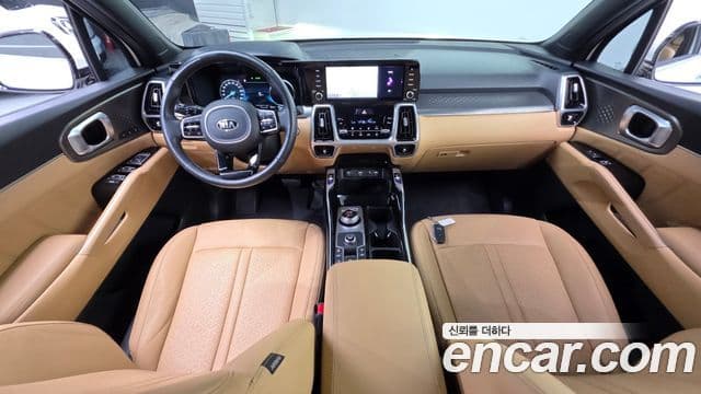 Kia Sorento 2021 — Фото 7/20