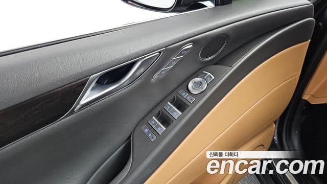 Genesis Electrified G80 2021 — фото 20 из 20