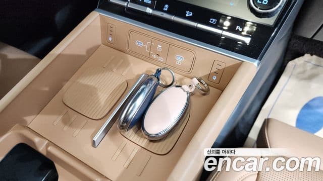 Hyundai Santa Fe 2024 — Şəkil 15/20