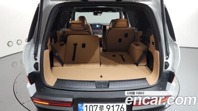 Hyundai Santa Fe 2024 — Şəkil 18/20