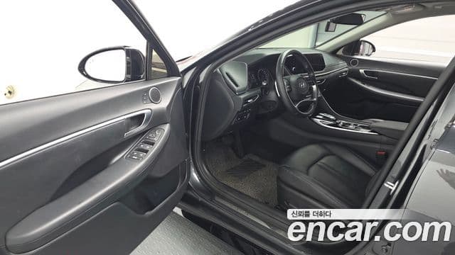 Hyundai Sonata 2020 — Фото 10/20