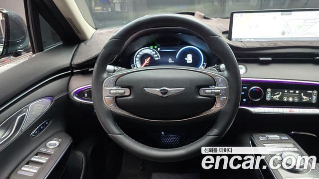 Genesis GV70 2021 — Şəkil 13/20