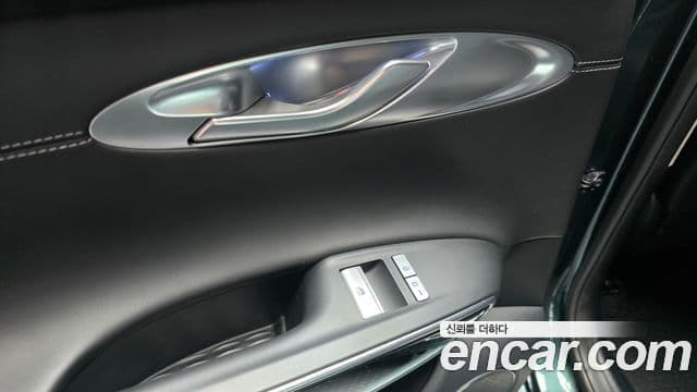 Genesis GV70 2021 — Şəkil 20/20