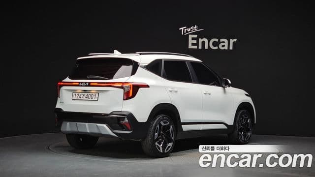 Kia Seltos 2023 — Şəkil 2/20