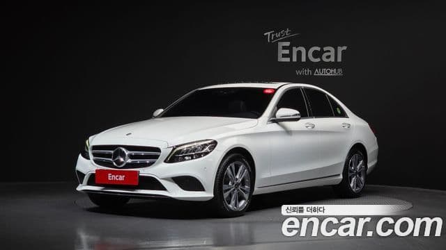 Mercedes-Benz C-Class 2020 — ფოტო 1/20
