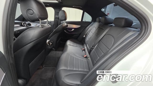 Mercedes-Benz C-Class 2020 — ფოტო 12/20
