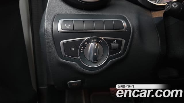 Mercedes-Benz C-Class 2020 — ფოტო 20/20