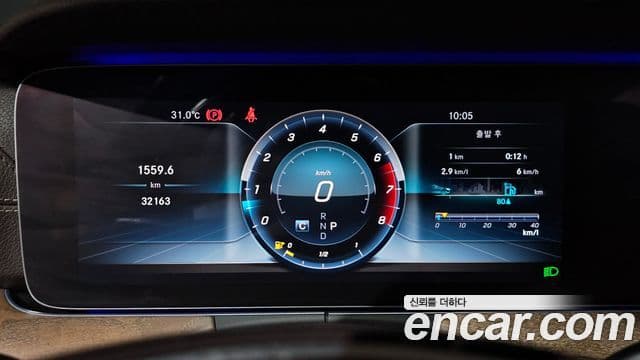 Mercedes-Benz E-Class 2018 — Фото 8/20