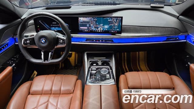 BMW i7 2023 — ფოტო 3/30