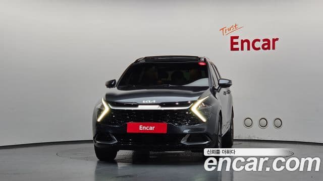 Kia Sportage 2021 — ფოტო 3/20