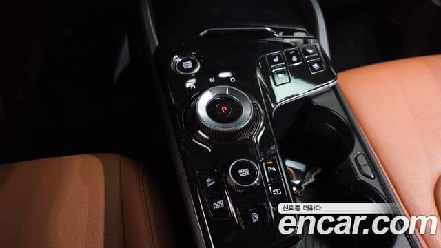 Kia Sportage 2021 — ფოტო 9/20
