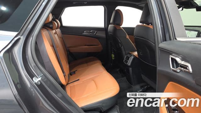 Kia Sportage 2021 — ფოტო 11/20