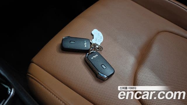 Kia Sportage 2021 — ფოტო 15/20