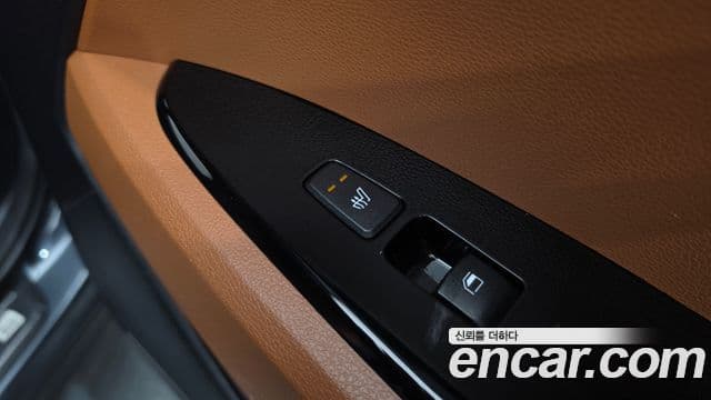 Kia Sportage 2021 — ფოტო 17/20