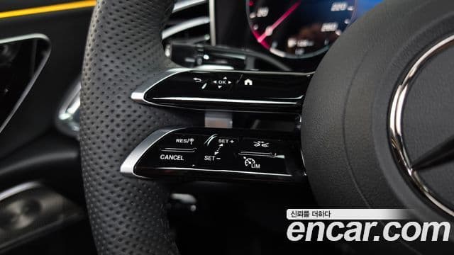 Mercedes-Benz E-Class 2025 — Фото 16/20
