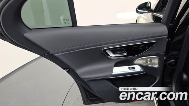 Mercedes-Benz E-Class 2025 — Şəkil 2/37